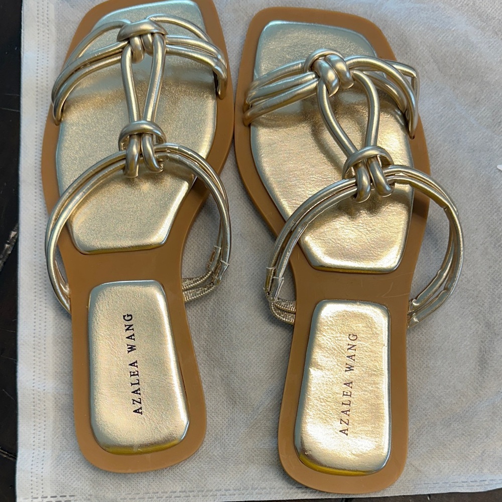 Woman's Azalea sandals